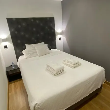 Casa Malpique 3* Αλμπουφέιρα