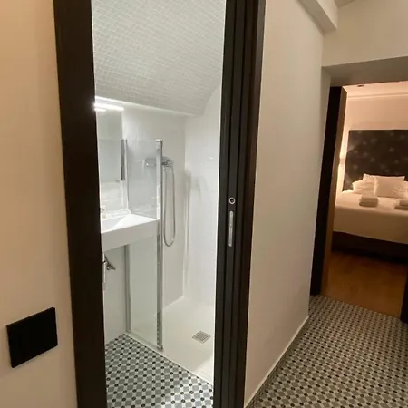 Πανσιόν Casa Malpique 3*