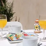 Guest house Casa Malpique 4*