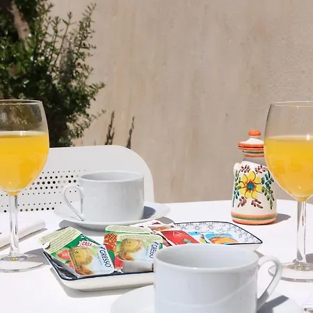 Guest house Casa Malpique 3*